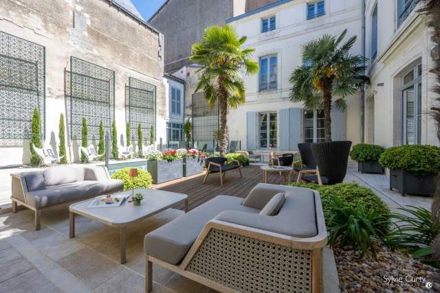 Cour intérieure La Villa Grand Voile Relais &amp; Châteaux La Rochelle Hôtel de Luxe